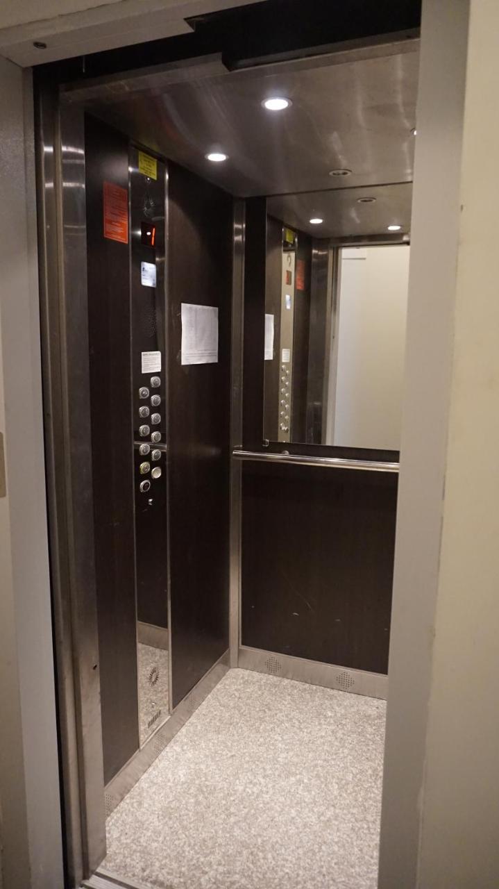 בורגאס Bright, Comfortable And Cozy Apartment מראה חיצוני תמונה