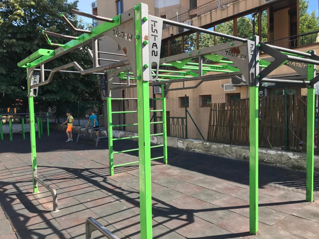 בורגאס Bright, Comfortable And Cozy Apartment מראה חיצוני תמונה
